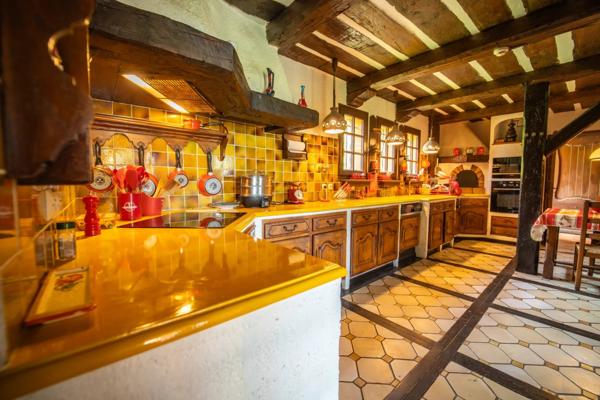 Immobilier Aix-en-Provence (13100) – Propriété 307m2 – 2 100 000 €