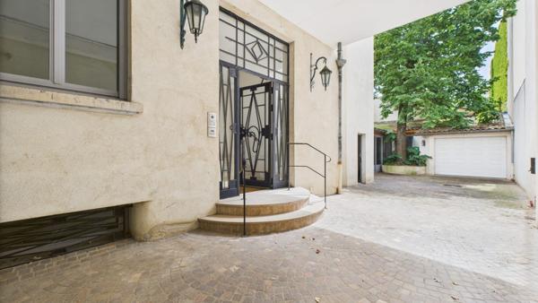 Maison 11 pièces - 301 m² Exclusivité efficity