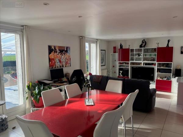 Maison à vendre à Brevans dans le Jura (39100), ref : 1987