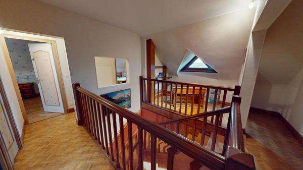 Maison Saint Jean De Braye 6 pièce(s) 168.70m2