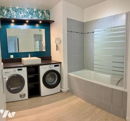 Appartement en dernier étage avec balcon