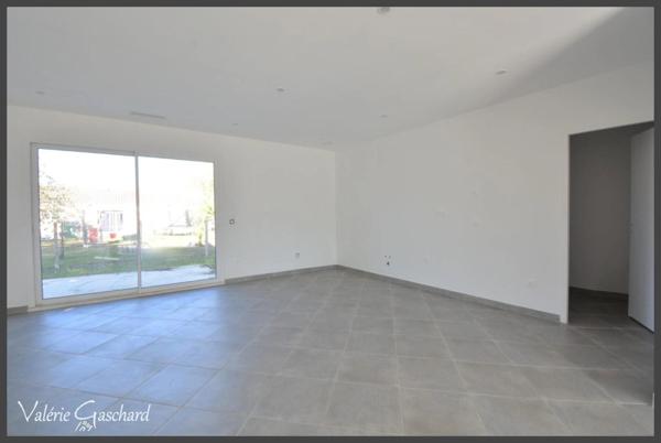 saint médard de Guizières maison neuve 3 chambres