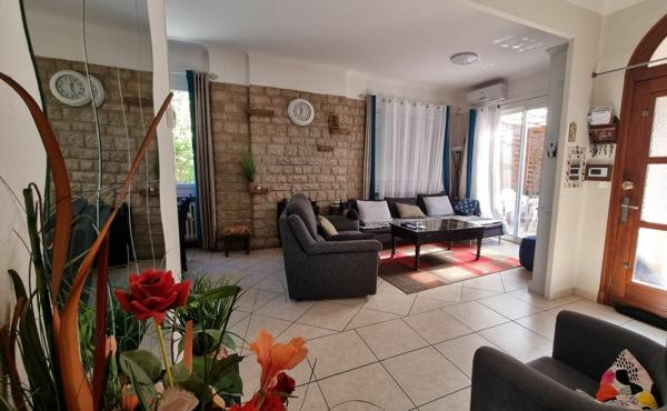 Maison à vendre    4 pièces • 88,06 m2 Marignane