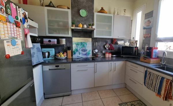 Maison à vendre    4 pièces • 88,06 m2 Marignane