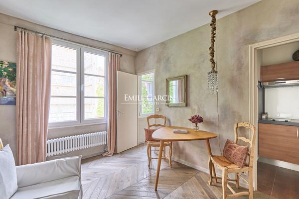 A vendre - Appartement - Paris 75004 - Proche place des Vosges