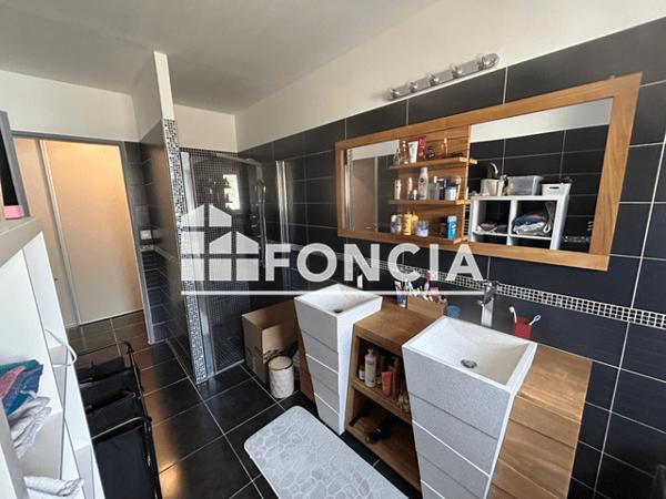 Location Maison 4 pièces 118.9 m² - 34 rue des cigales St Gervasy 30320