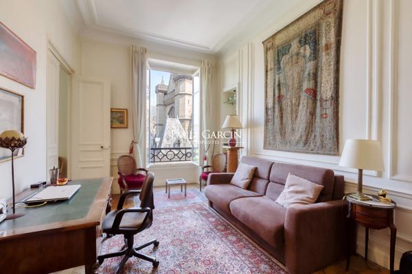 À VENDRE - Appartement - Paris - 75001 - Louvre - 4 pièces - 2 chambres - 119.26 m²