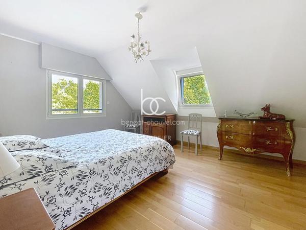 PLUNERET Maison 7 pièces 193 m²