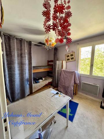 Maison à vendre 6 pièces  (79)