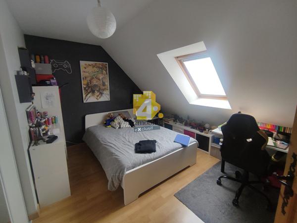 Maison - 6 pièces - 100 m²