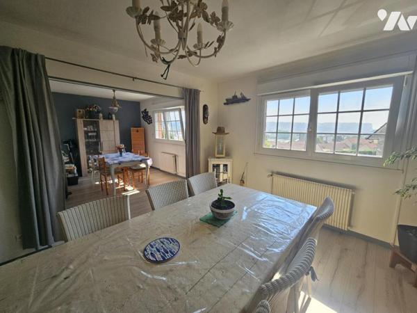 à EMRS LES BAINS, Maison semi mitoyenne 