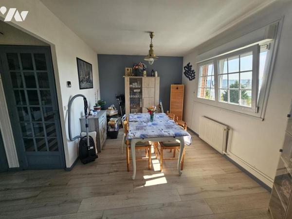 à EMRS LES BAINS, Maison semi mitoyenne 