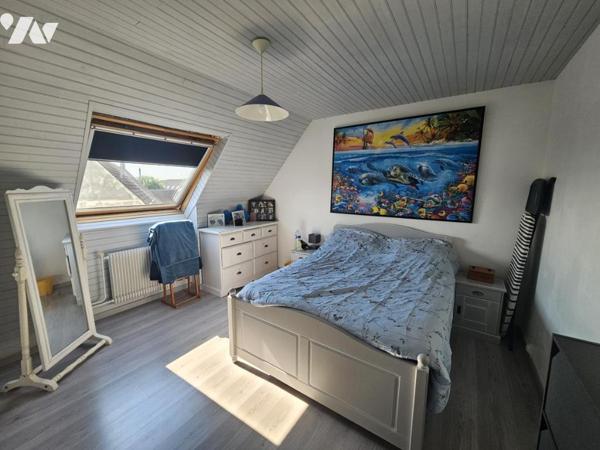 à EMRS LES BAINS, Maison semi mitoyenne 