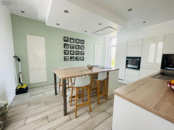 Villa à vendre à Saint-Paterne - Le Chevain dans la Sarthe (72610), ref : 61001-53