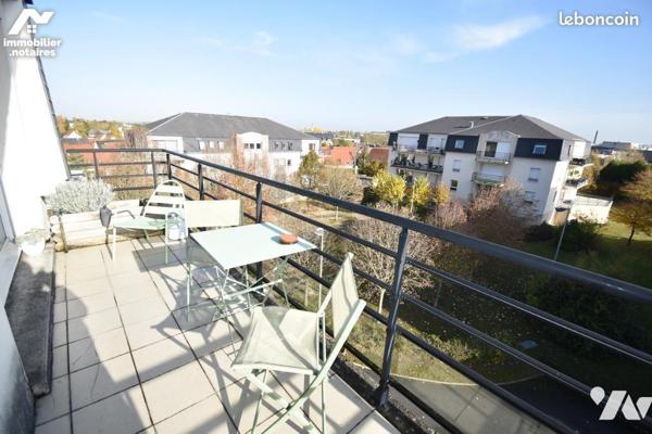 VALLEE DES VIGNES appartement de type 3, 2 stationnement et cave