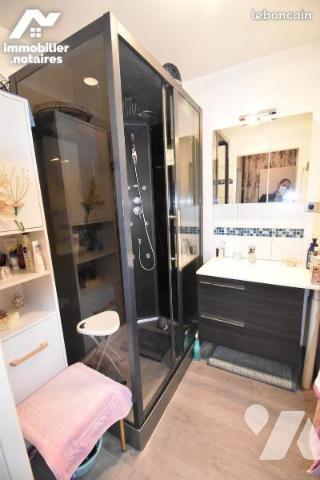 VALLEE DES VIGNES appartement de type 3, 2 stationnement et cave