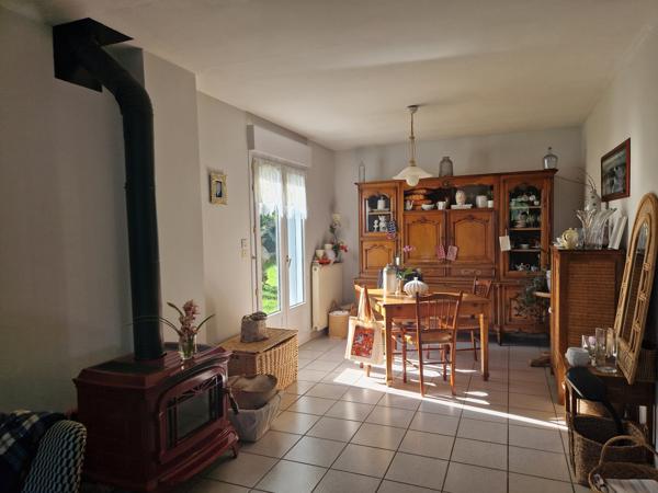 RARE...MAISON DE PLAIN-PIED avec jardin clos!! Pontivy (56300)