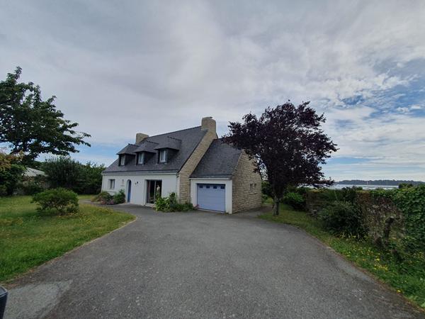 Maison Locmariaquer , Locmariaquer