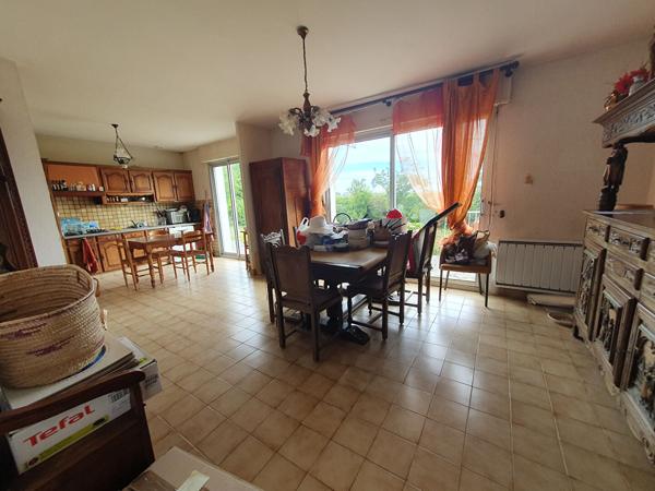 Maison Locmariaquer , Locmariaquer