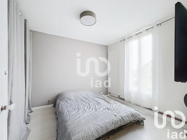 Maison traditionnelle 5 pièces de 104 m² à Montgeron (91230)