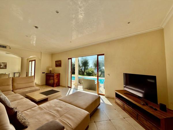 Maison à vendre 5 pièces GRASSE (06)