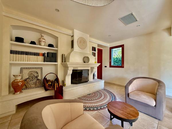 Maison à vendre 5 pièces GRASSE (06)