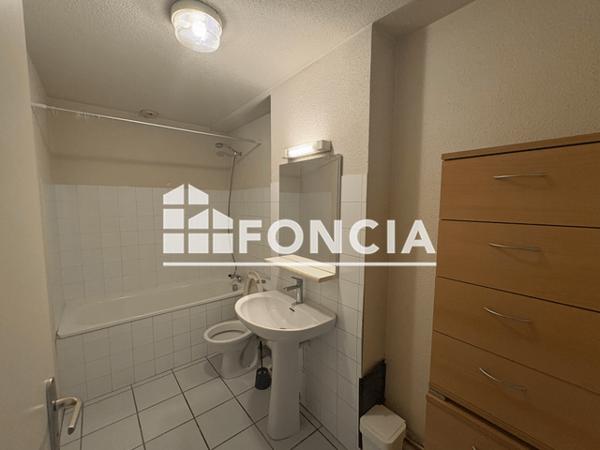 Location Studio meublé 36.89 m² - 75 RUE NICOLAS CHORIER Grenoble 38000