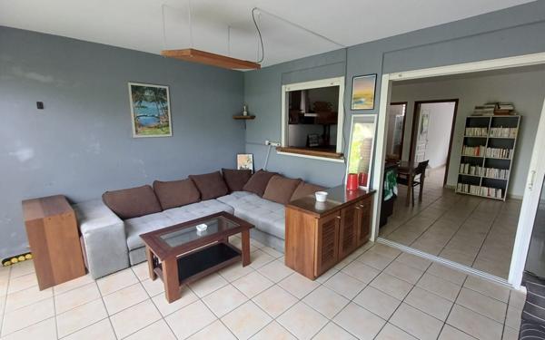 Appartement à louer    2 pièces •  Remire-Montjoly