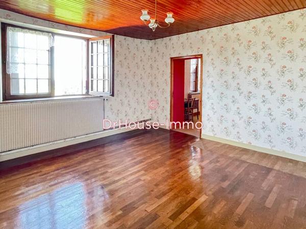 Commerce à vendre 8 pièces de 109 m²