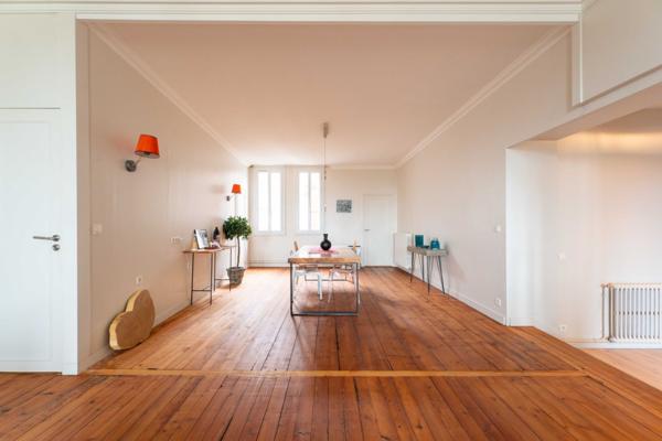 Ensemble immobilier de caractère au cœur du Vieux La Rochelle