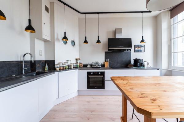 Ensemble immobilier de caractère au cœur du Vieux La Rochelle