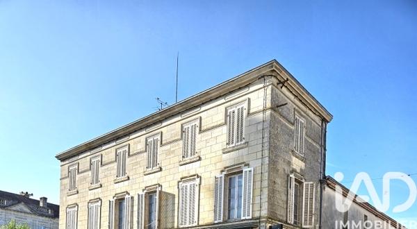 Immeuble à vendre 285 m² Mirambeau