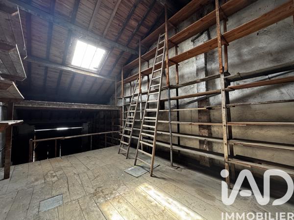Immeuble à vendre 285 m² Mirambeau