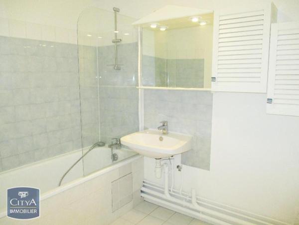 Appartement à louer 3 pièces 66.88m²