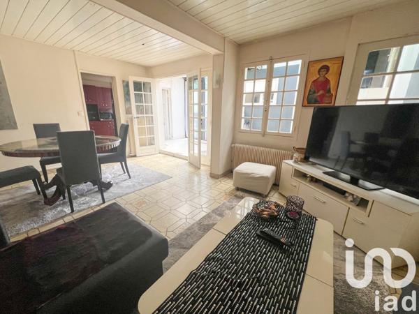 Maison de ville 13 pièces de 195 m² à La Courneuve (93120)