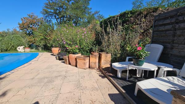 Maison 126m2 - 4 chambres - garage - piscine