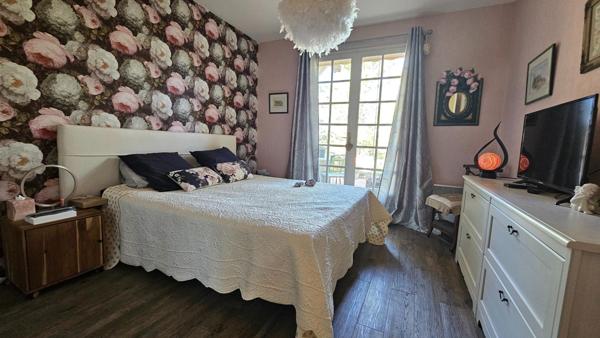 Maison 126m2 - 4 chambres - garage - piscine