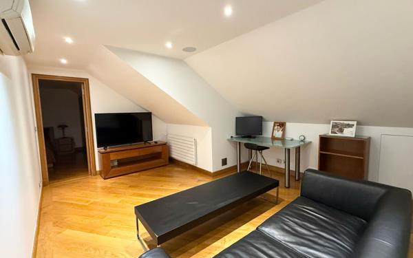 Maison à vendre    6 pièces • 181 m2 Pontault-Combault