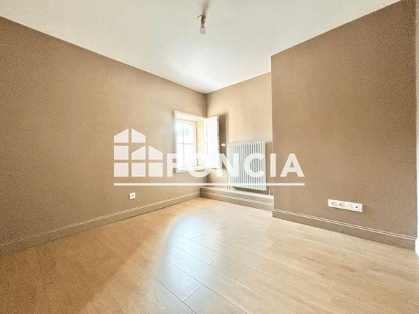 Location Appartement 3 pièces 53.92 m² - Metz 57000