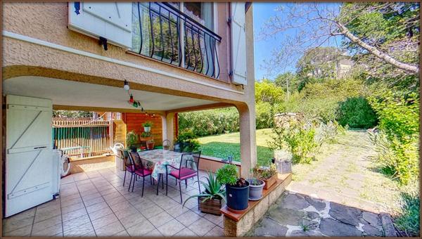 Maison  4 pièce(s) 117 m2 - 3 chambres - Garage et sous sol aménagé