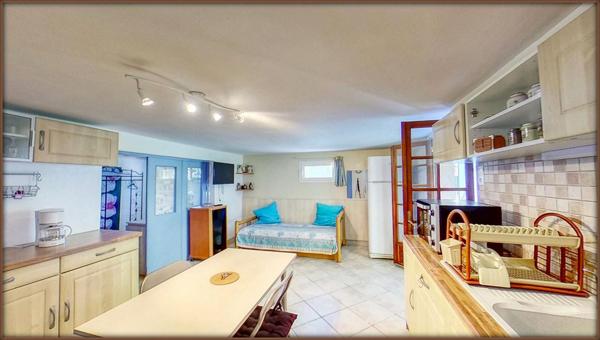 Maison  4 pièce(s) 117 m2 - 3 chambres - Garage et sous sol aménagé