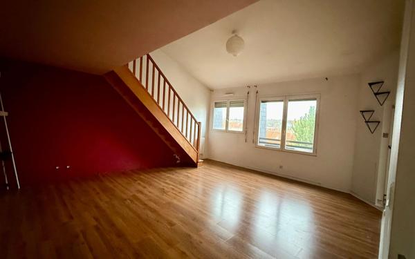 Appartement à louer    2 pièces • 60,08 m2 Maisons-Alfort