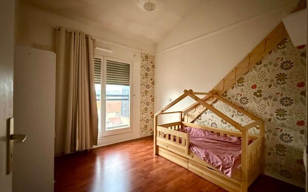 Appartement à louer    2 pièces • 60,08 m2 Maisons-Alfort