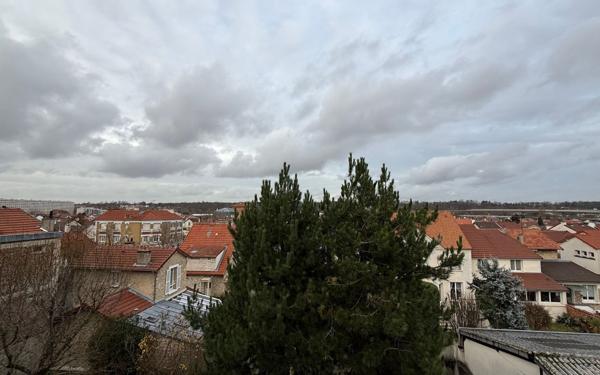 Appartement à louer    2 pièces • 60,08 m2 Maisons-Alfort