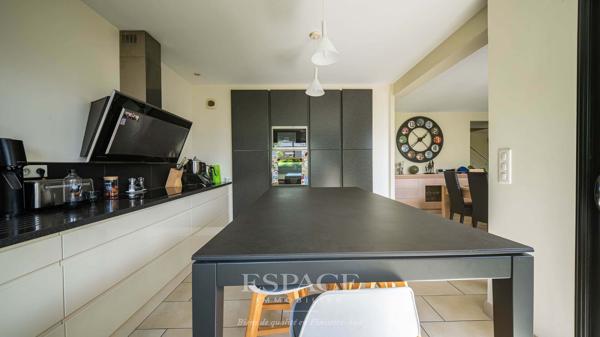 Quimper Cuzon - Maison contemporaine familiale avec jardin et sous-sol