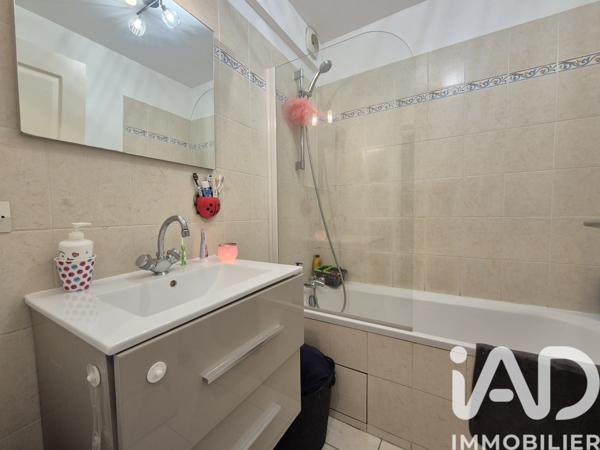 Location appartement 3 pièces 55 m² Dourdan