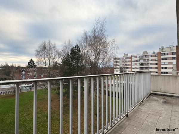 Vente Appartement 65m 2 - 2 chambre(s) - Marcq en Baroeul, Croisé Laroche • Réf. VA26800