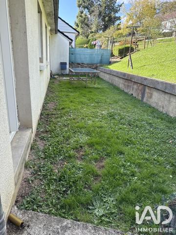 Maison à vendre 5 pièces 94 m² Saint-Amand-Montrond
