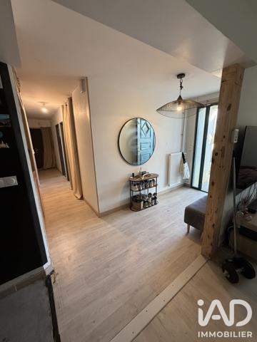 Maison à vendre 5 pièces 94 m² Saint-Amand-Montrond