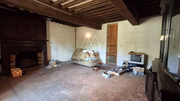 Magnifique ensemble de châteaux datant des XVe, XVIIe et XVIIIe siècles, situé à 1h20 de Paris, au cœur de la région du Perche.